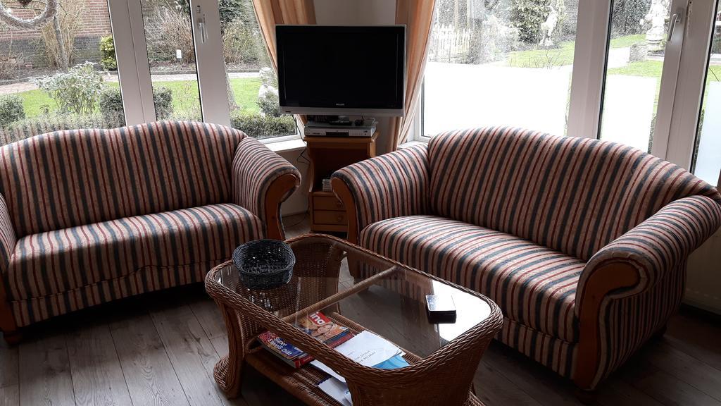 Bed And Breakfast Bij Hooisma Kampen Esterno foto