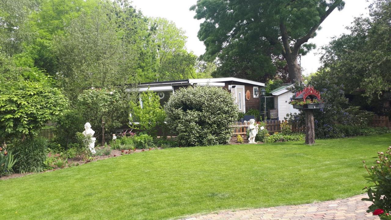 Bed And Breakfast Bij Hooisma Kampen Esterno foto