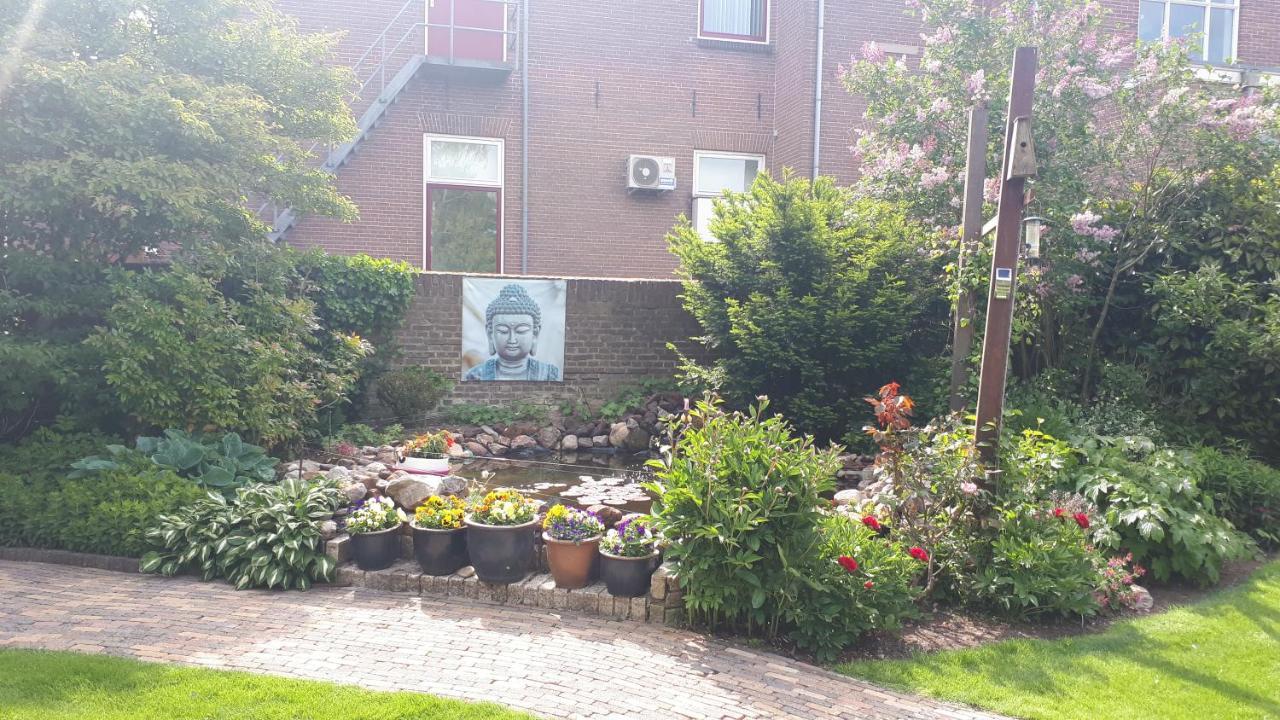 Bed And Breakfast Bij Hooisma Kampen Esterno foto